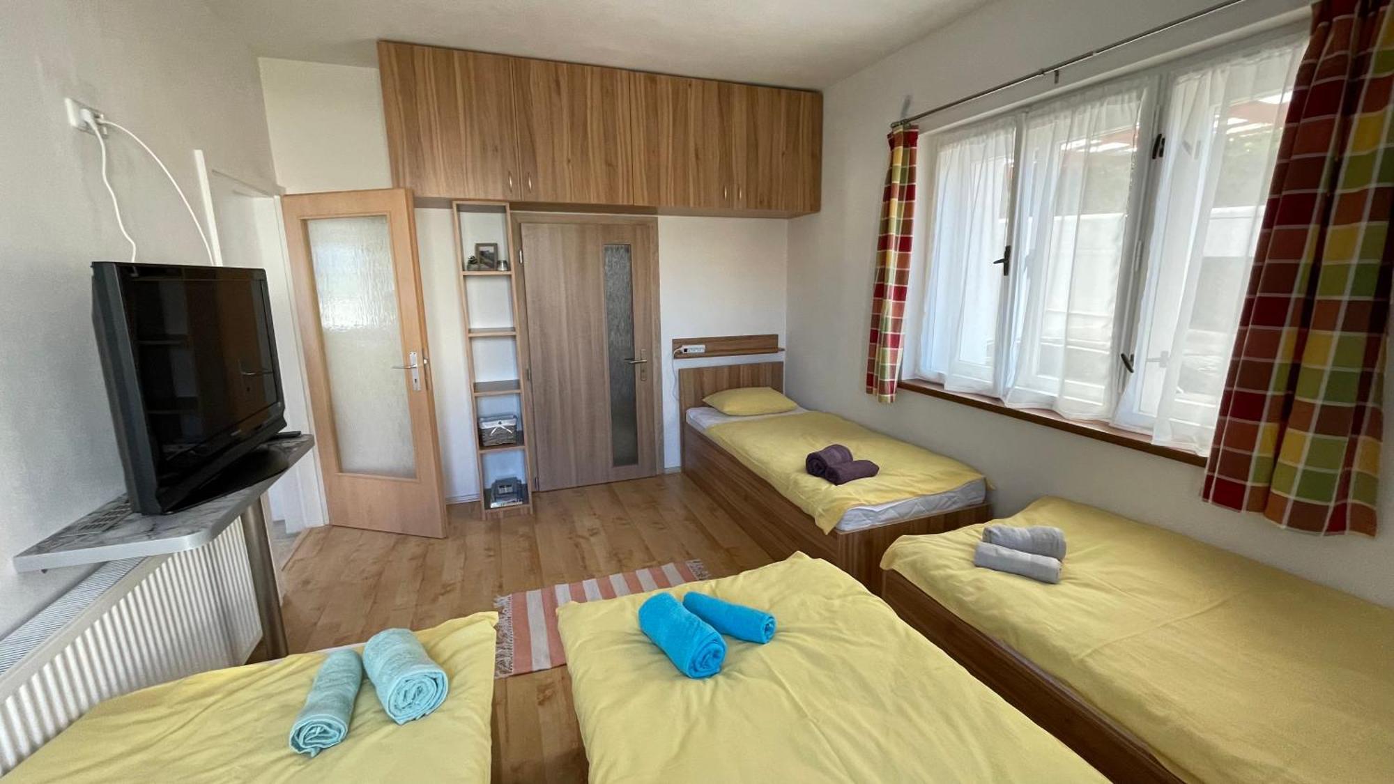 Guesthouse Trncin Mladá Boleslav المظهر الخارجي الصورة